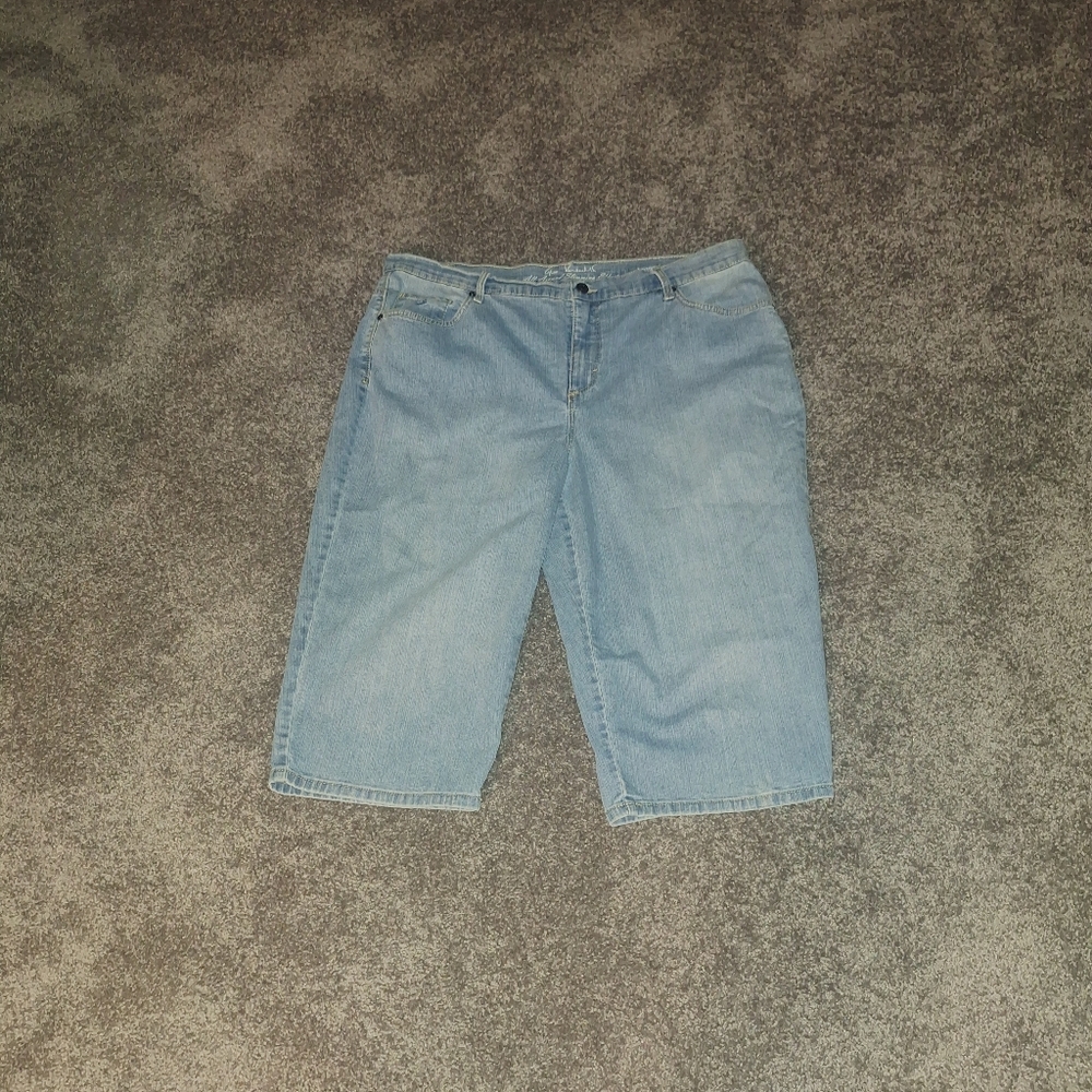 Light Blue Denim Capris